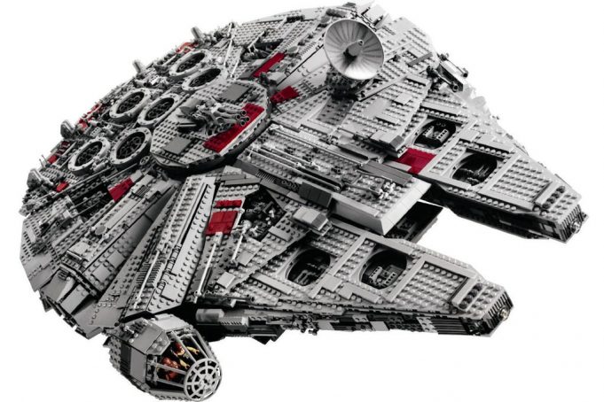 Star Wars UCS Millenium Falcon