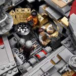 Lego UCS millennium falcon interior 2