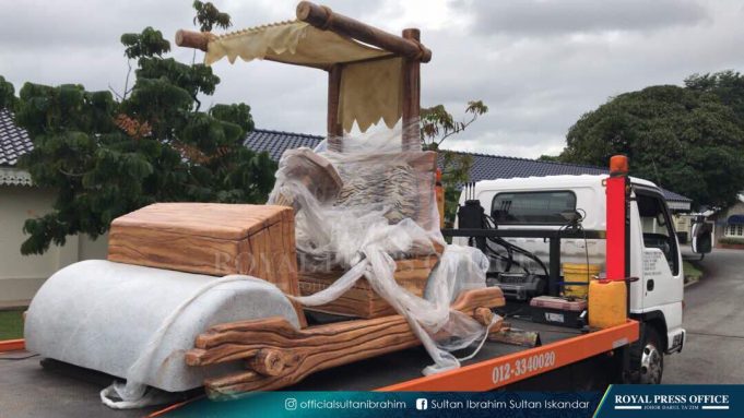 Johor Sultan Flintstone Car